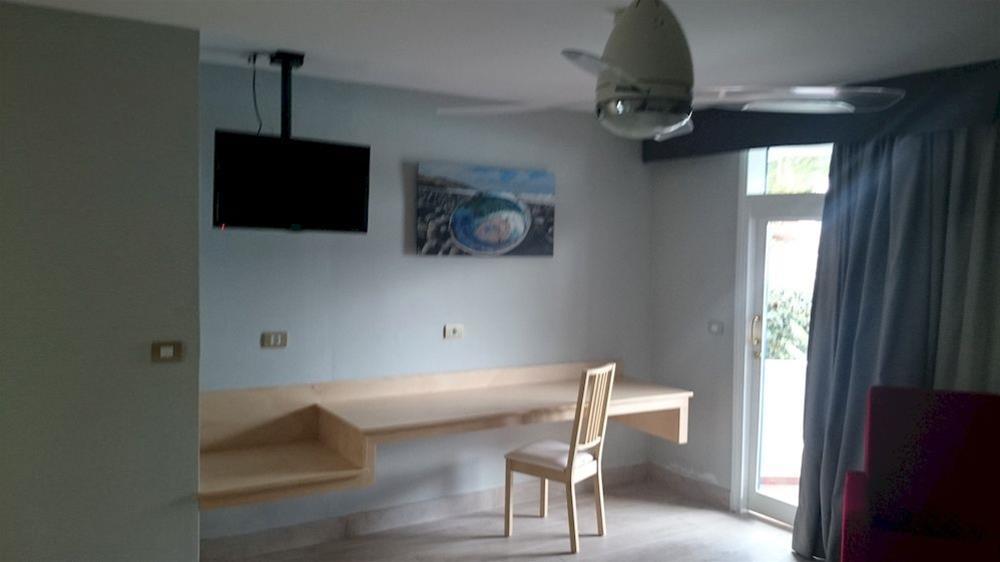 Apartamentos Panorama (Adults Only) Puerto del Carmen  Buitenkant foto